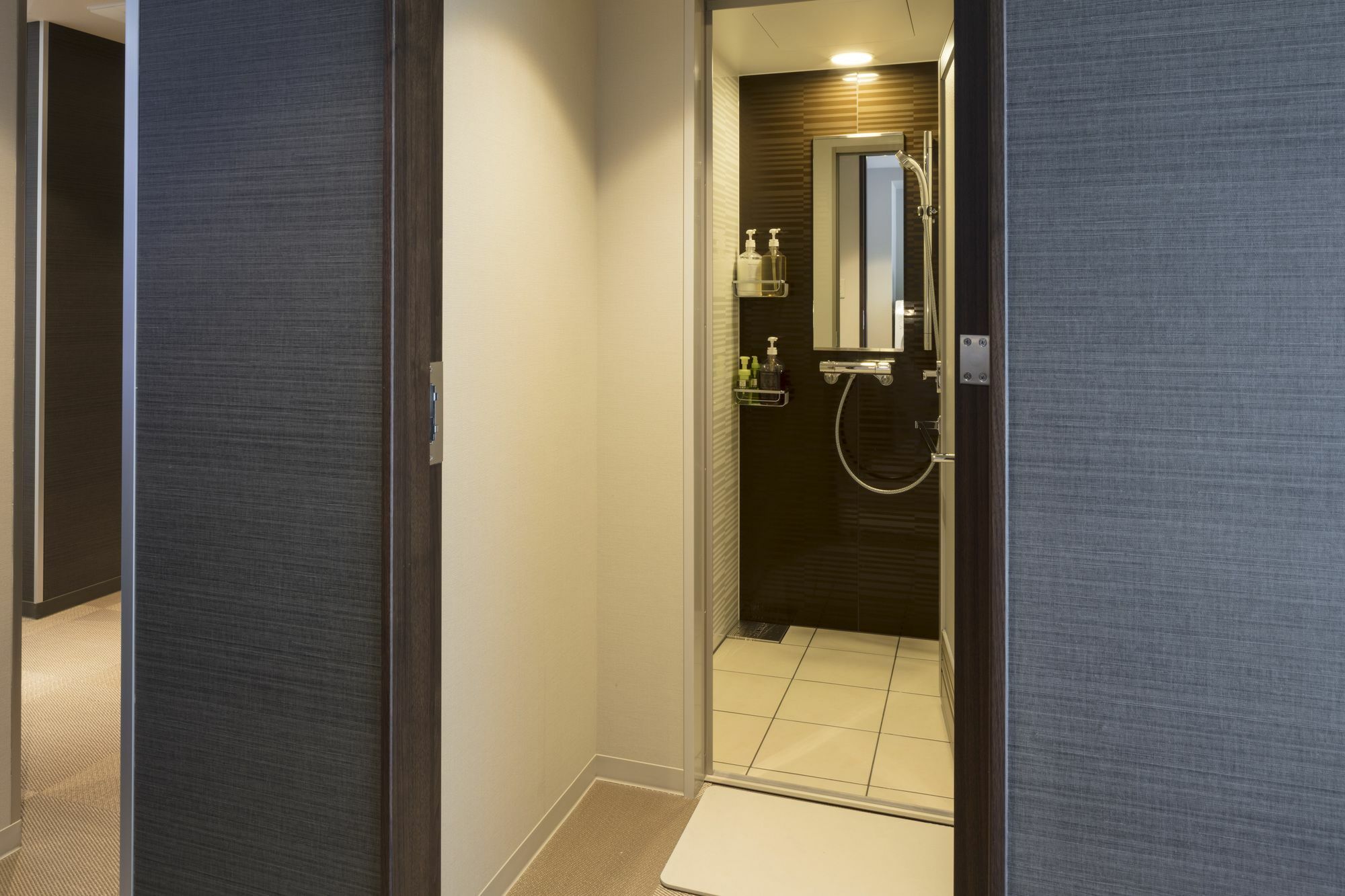 First Cabin Nishiazabu Tokyo Eksteriør billede